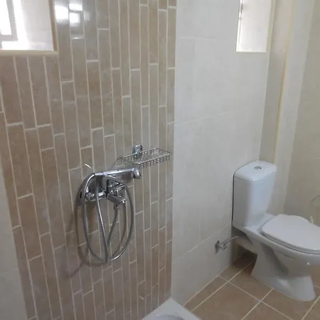 Petros Apartment *